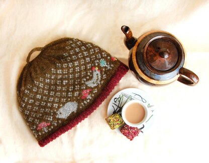 Solstice Glow tea cosy