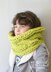 Chunky Knit Twisted Cable Cowl (cowl002)