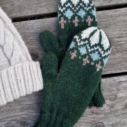 Kamiak Butte Trail Mitten - knitting pattern