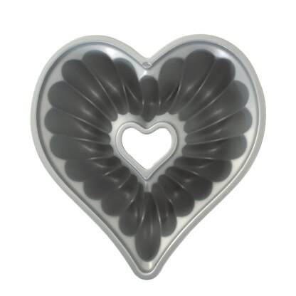 Nordic Ware Elegant Heart Bundt Pan