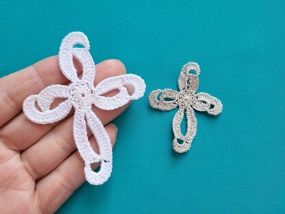 Cross favors pattern