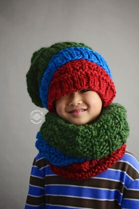 Wesley Slouch Beanie and Cowl Set