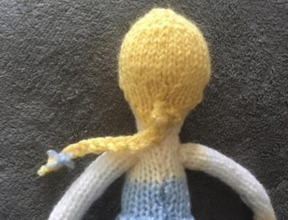 Princess Elsa knitted doll