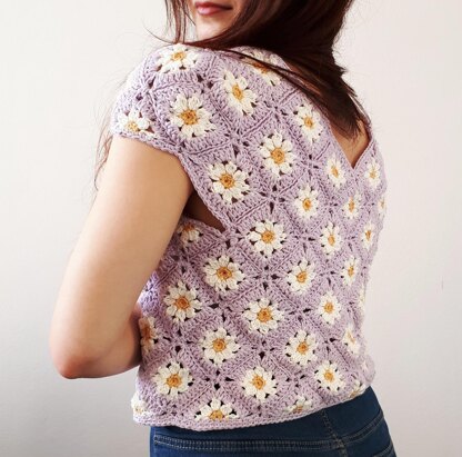 Daisy top