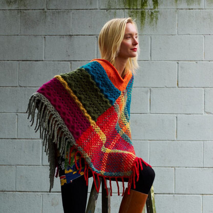 Poncho in Imperial Yarn Native Twist - P144 - Downloadable PDF