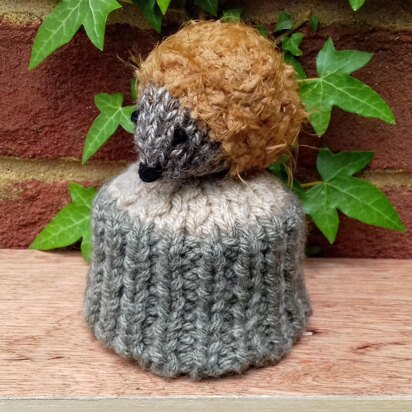 Woodland Hedgehog Tree Stump - Chocolate Orange Cover