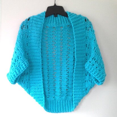 Short 'n Sweet Ribbed Lace Crochet Shrug