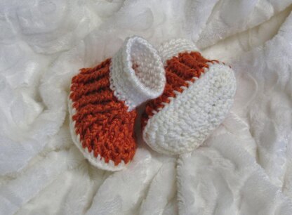 49-Ribbed Baby Booties