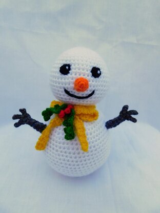 Lolo, the amigurumi Snowman