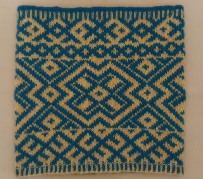 Embroidery Inspired Fair Isle Neck Warmer