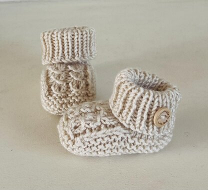 Baby Mock Cable Booties
