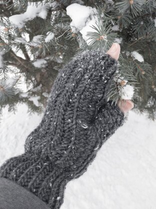 PapioCreek Rib Stitch Fingerless Gloves