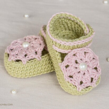 Ice Cream Swirl Baby Booties