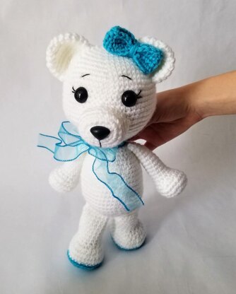 Pretty Crochet Teddy Bear