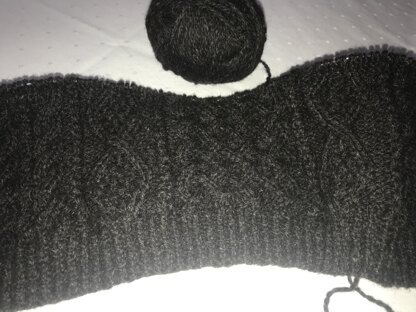 Men’s Aran sweater-1st time cabling