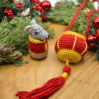 Lunar New Year Lantern Mouse