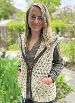 Basket Tree Hooded Vest