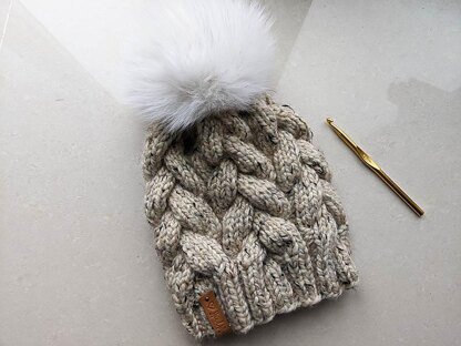 Super Bulky Oatmeal Cable Hat