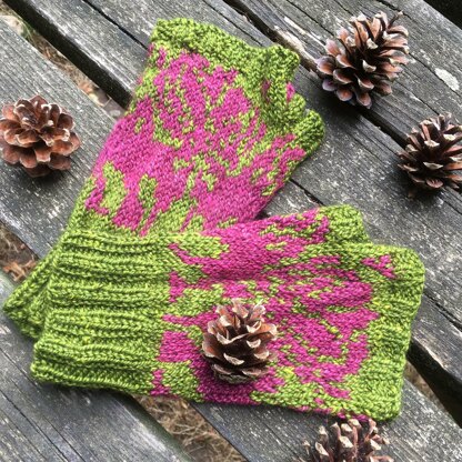 October Rose Mitts