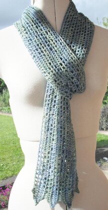 May Crochet Scarf