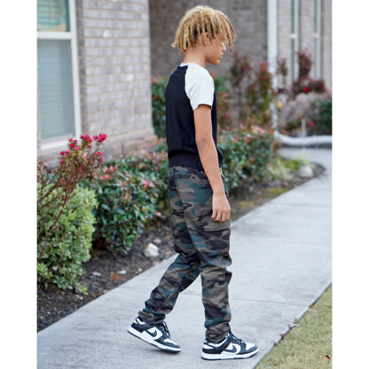 Simplicity Boys' Knit Top and Woven Pants and Shorts S9561 - Paper Pattern, Size A (8-10-12-14-16)