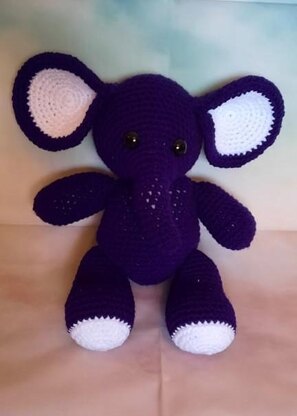 Fuchsia the Baby Elephant Crochet Pattern