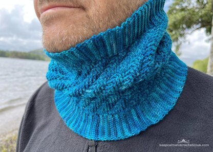 Cat Bells Cowl