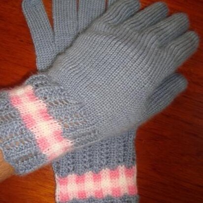 Gingham & Lace Gloves