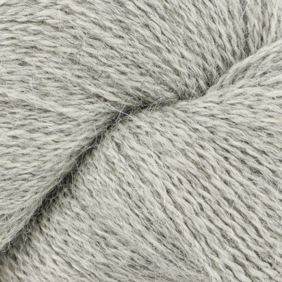 Recycled Silk Cashmere Lace Weight Yarn in Tan