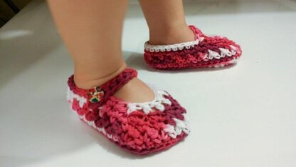 Petite Mary Janes Baby Slippers