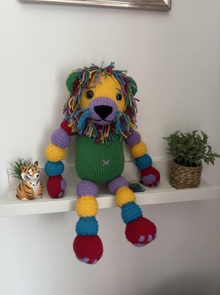 Rainbow Lion Toy