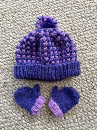 Sienna's hat. (to fit 18" doll)