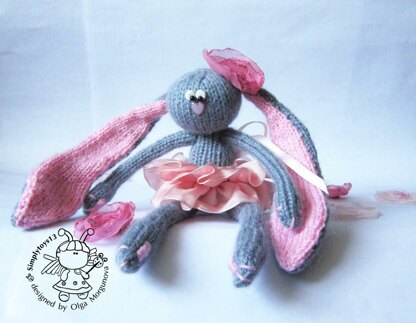 Bunny Peony doll knitted flat