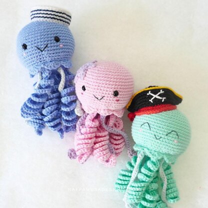 Jellyfish Amigurumi