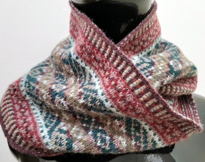 Estonian Colorwork Cowl