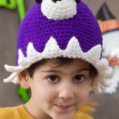 Purple People Eater Hat in Red Heart Super Saver Economy Solids - LW2323