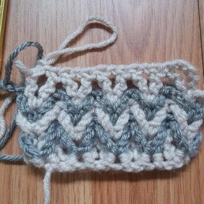 Nested V-Stitch Pattern