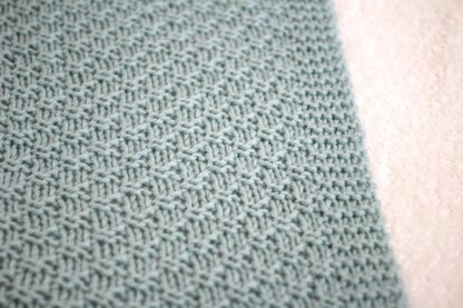 Dahlia Knit Blanket - Super Chunky