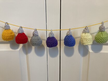 Mini Christmas baubles