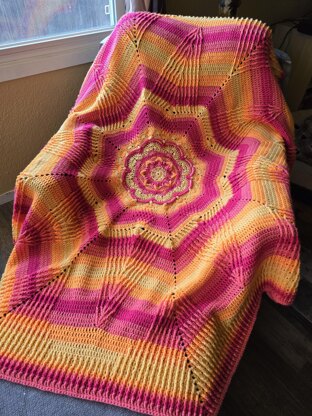 Mandala Octagon Fire