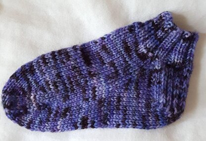 Cuff-down Size-inclusive Vanilla Shortie Socks