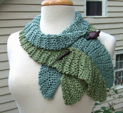 Twirling Leaf Scarf