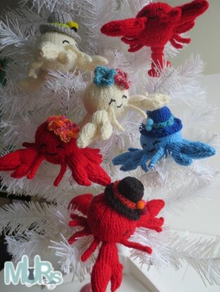 Loveable Lobsters Hanging Ornament