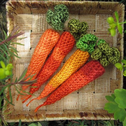 Silly Carrot Brooch