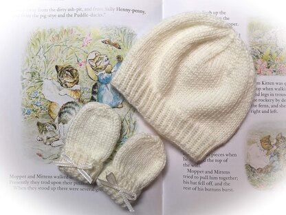 Royal Baby Hat and Mitts-Archie