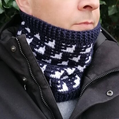 Arrowhead Neck Warmer