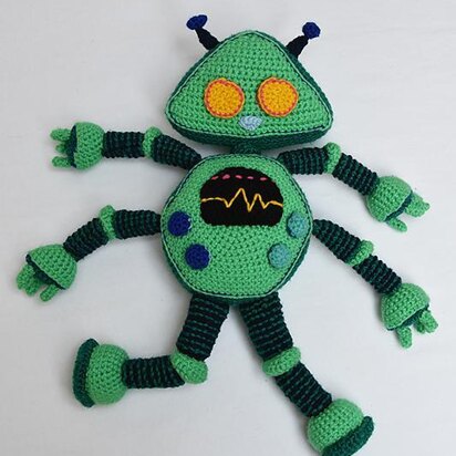 Green Robot Amigurumi