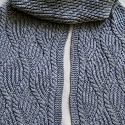 Brioche and Traveling Cable Turtleneck Scarf