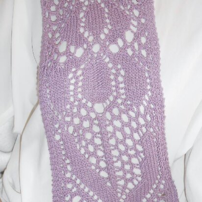 LoisLeighâ€™s Luxurious Lacy Iris Scarf