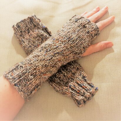 Rustic Fingerless mitts